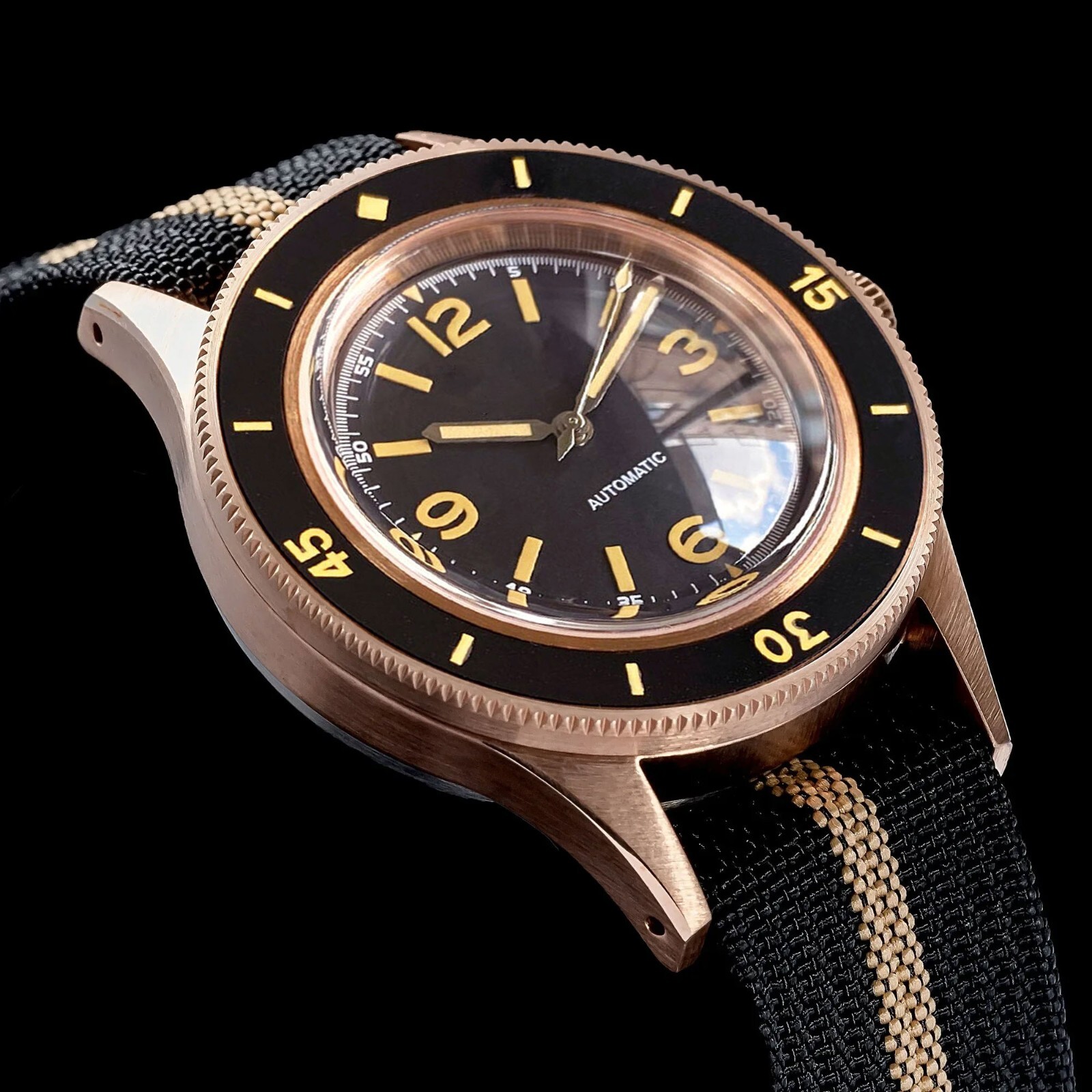 40mm 50-Fathoms Retro CUSN8 Solid Bronze NH35 Dress Men Watch Sapphire 20Bar