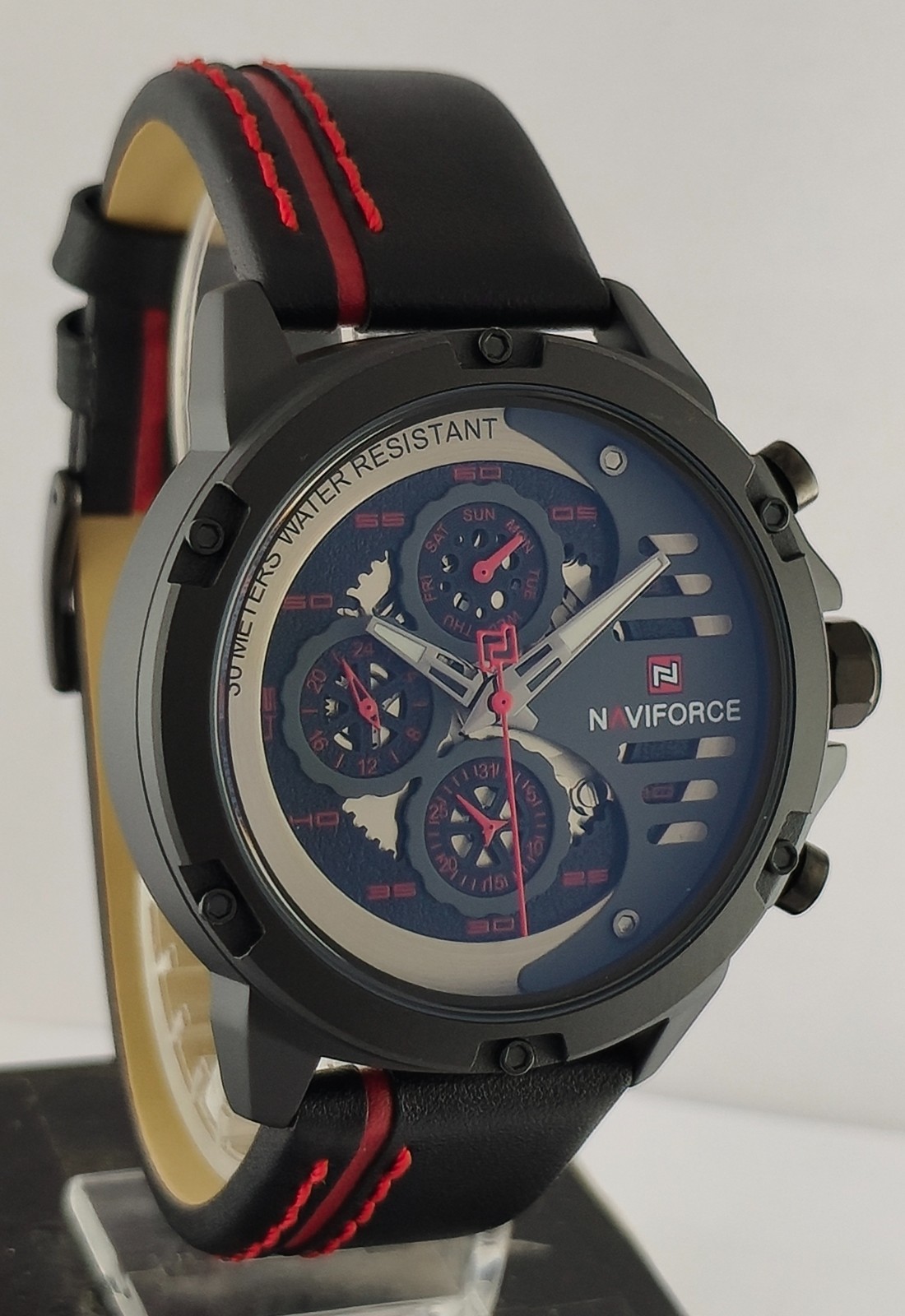 Naviforce Quartz Chronograph Grey Dial Date & Day Great Working Men Wristwatch