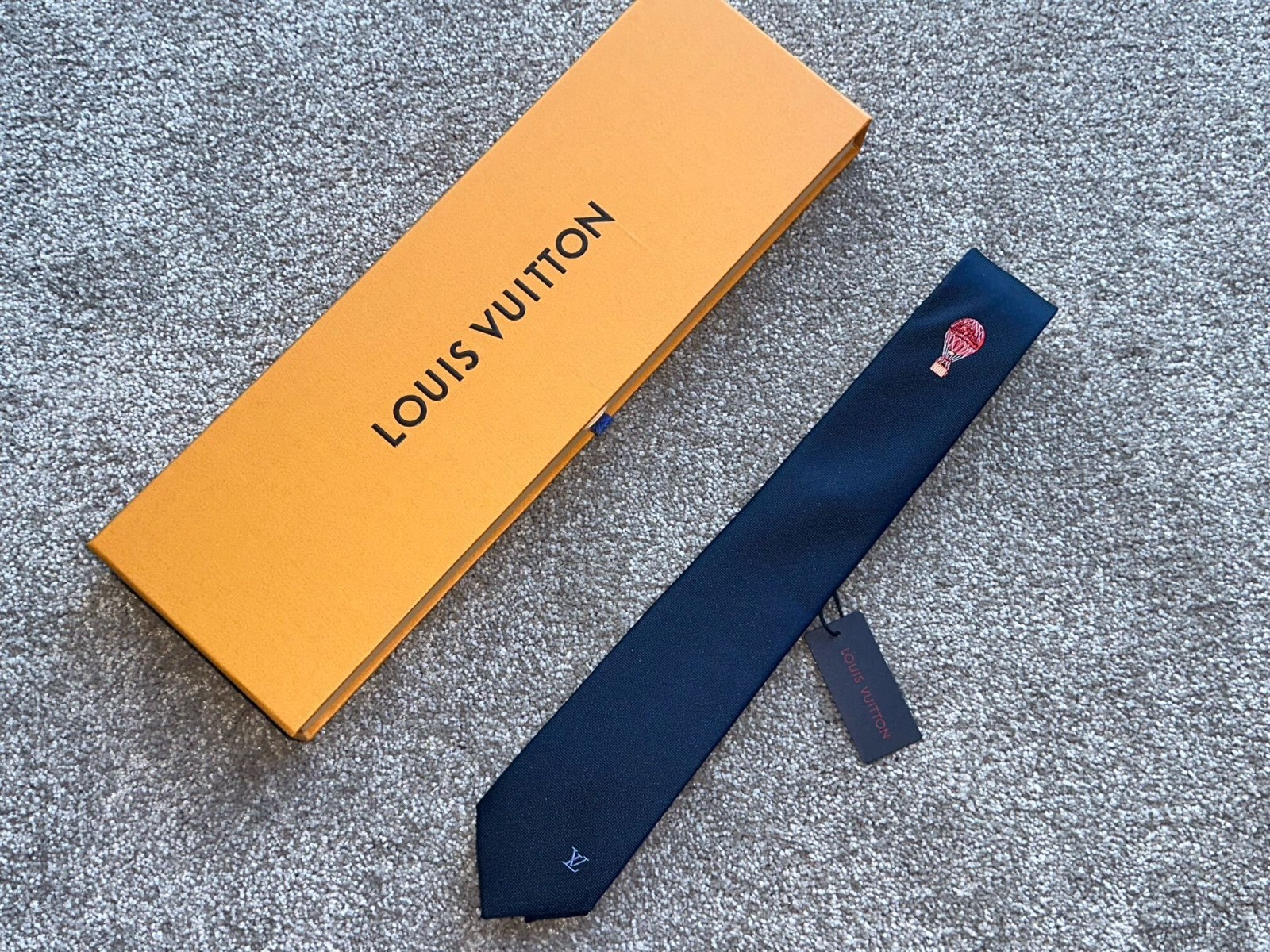 Louis Vuitton Men’s Air balloon Tie Navy Slim Full Packaging