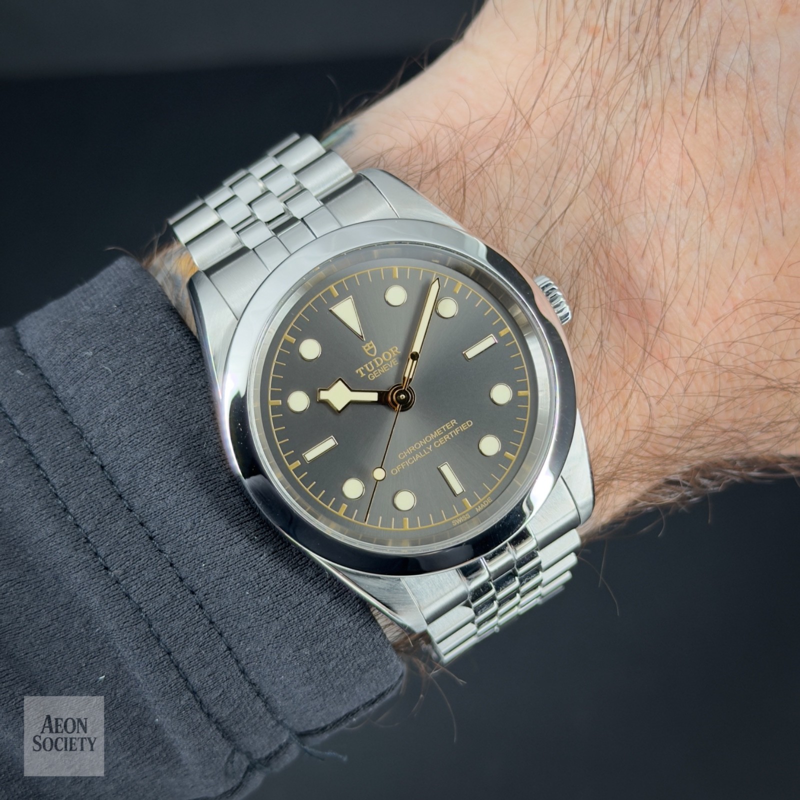 TUDOR Black Bay 41 Anthracite Mens Watch Full Set – M79680-0001