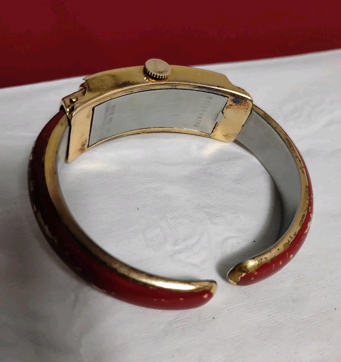 VINTAGE , RARE WYLER SWISS INCAFLEX PEEK-A-BOO BANGLE WATCH Runs