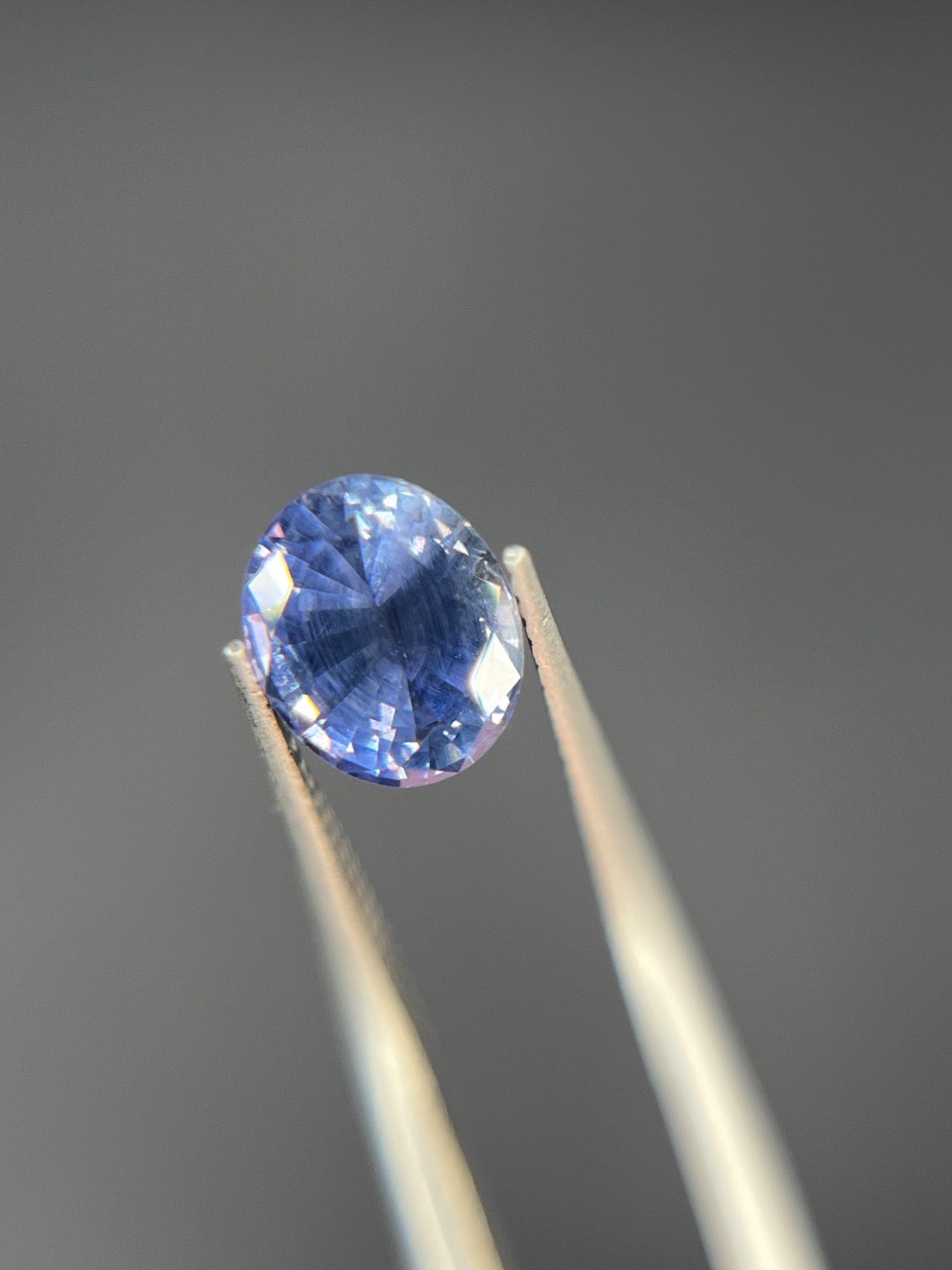 Natural Blue Sapphire 0.82 ct Oval Cut Loose Gemstone 5.96 × 4.94 mm BLS67
