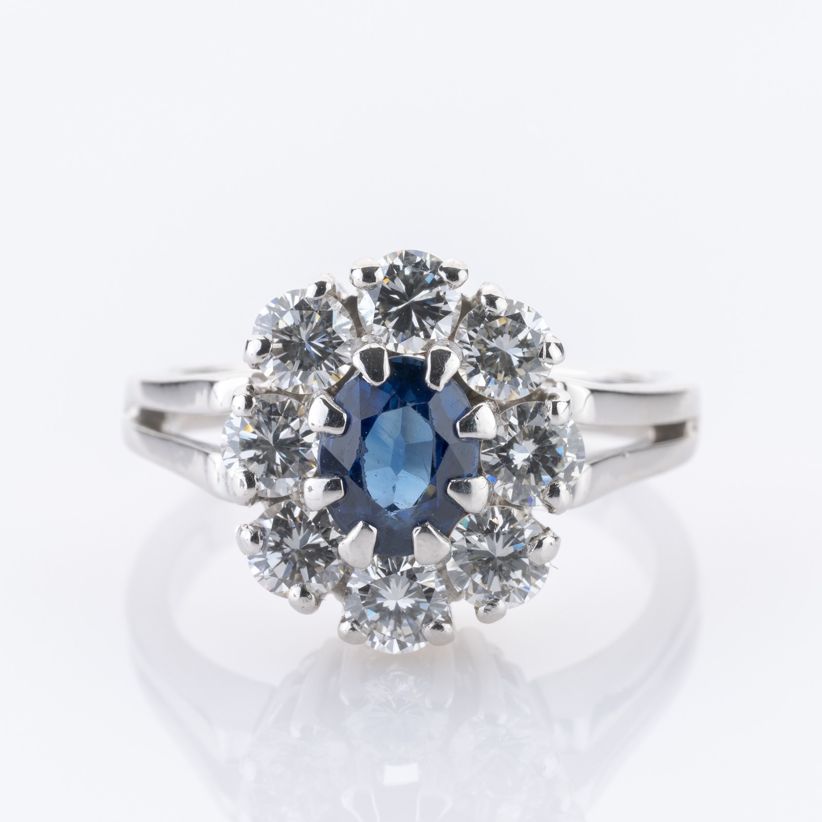 0.44 ct Sapphire and 1.20 ct Diamond Ring in 18K White Gold