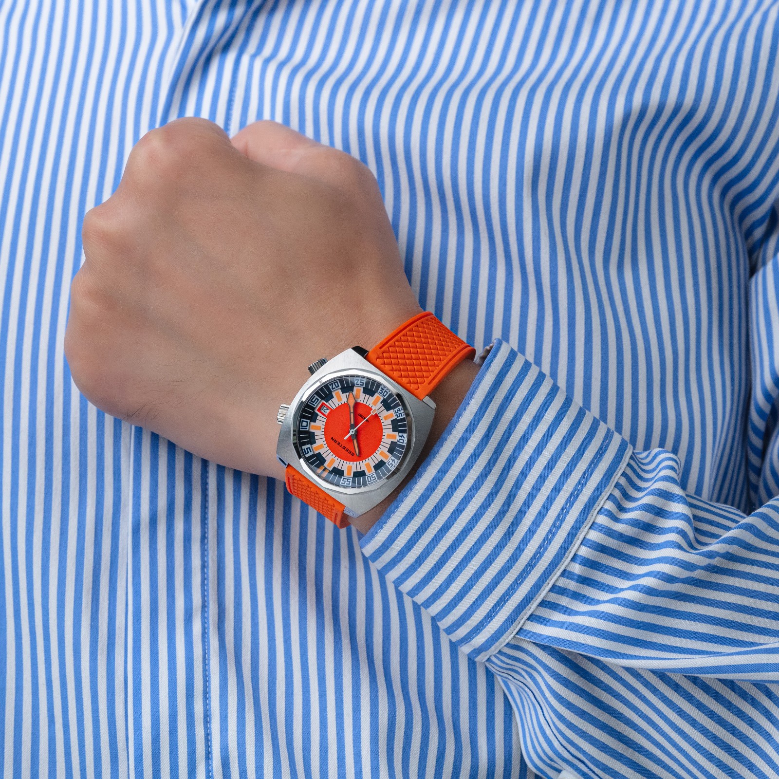 Seestern S471.01.O 38MM LUME Internal Bezel 100m DIVER’S Mens Sport Watch ORANGE