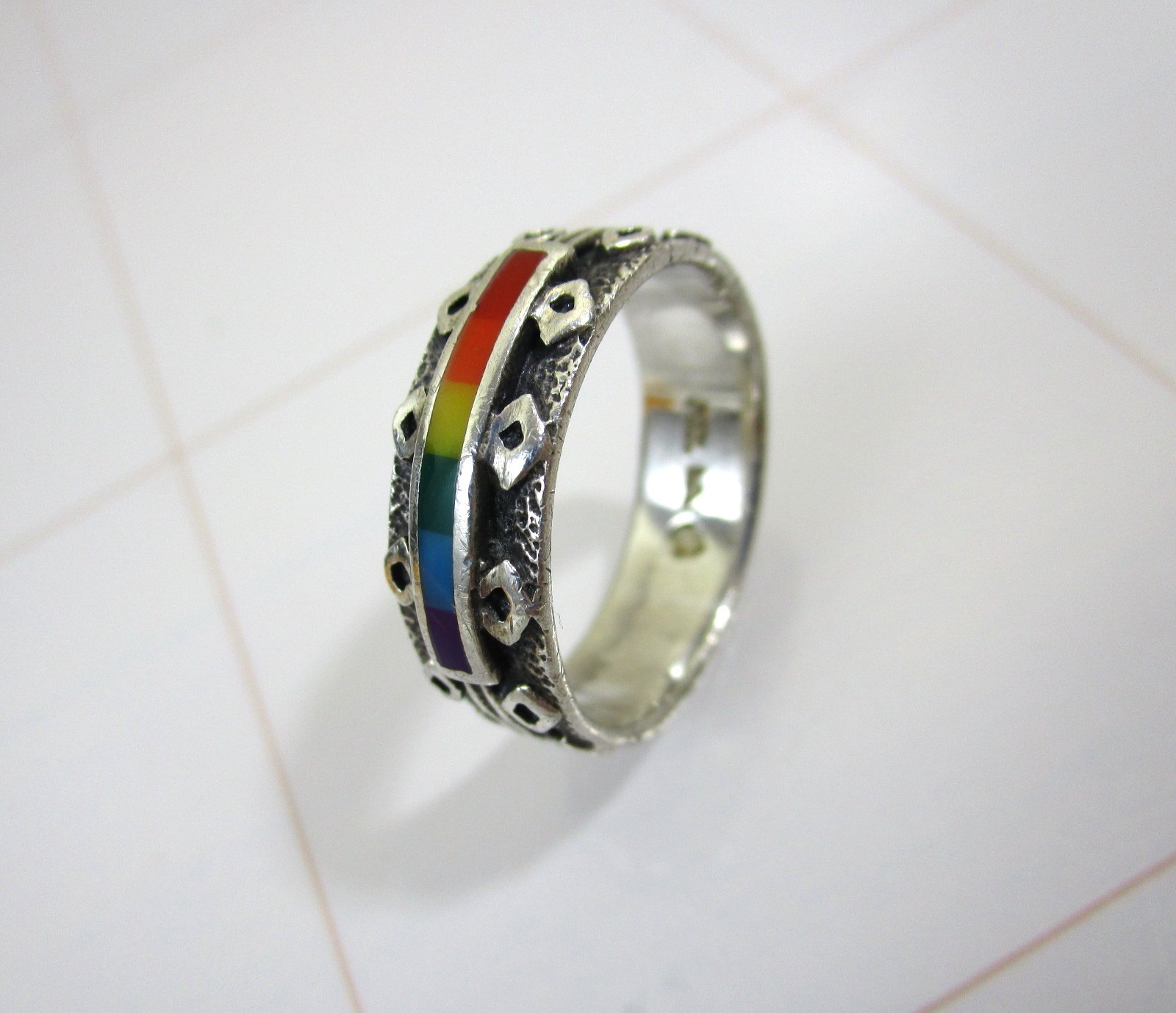 Vintage Sterling Silver Rainbow Ring 925 PSCL size 9.5 Peter Stone Etched Band