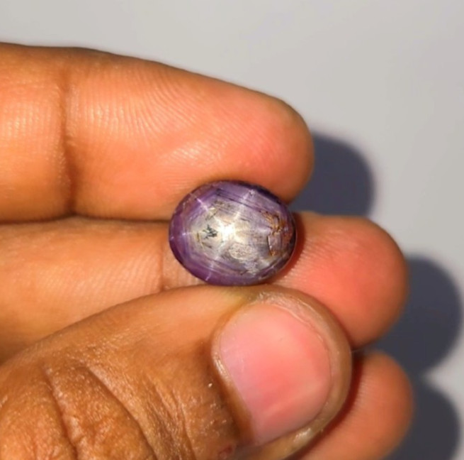 Natural Star Sapphire Cabochon 11.70 ct Purple Oval untreated loose gemstone