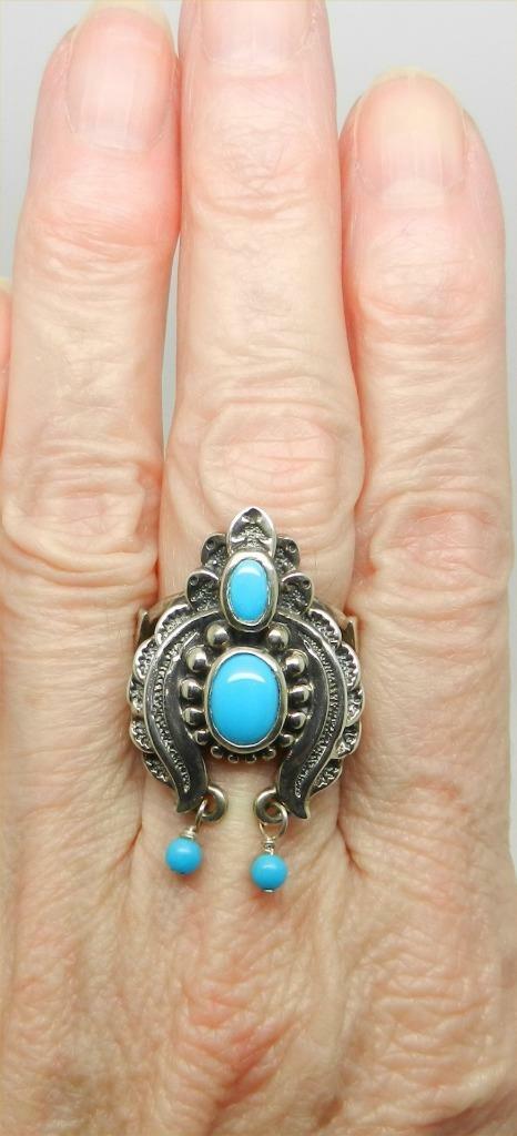 VINTAGE STERLING SILVER TURQUOISE NAJA RING SIGNED AW SIZE 6.25 – RARE -LB-C2342