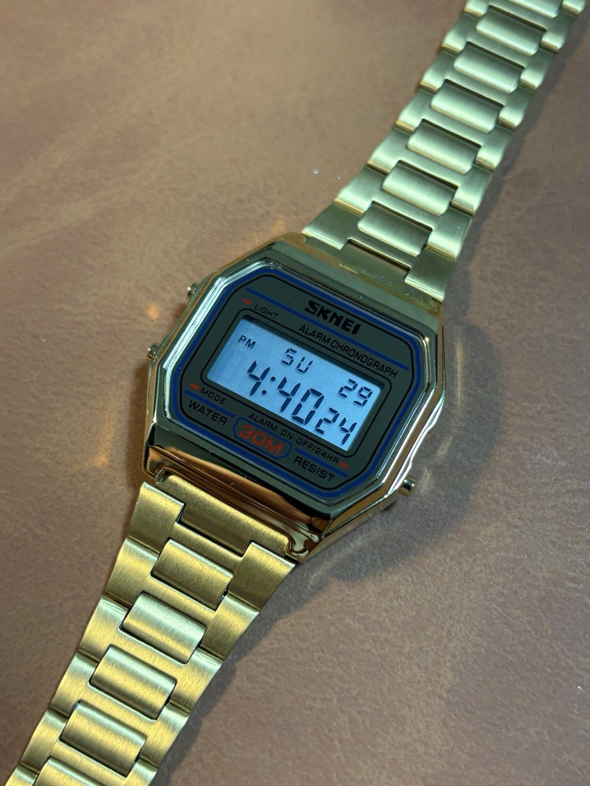 Retro Design Skmei Digital Men Watch WR30M,Gold Tone,Chrono,Alarm,Runs