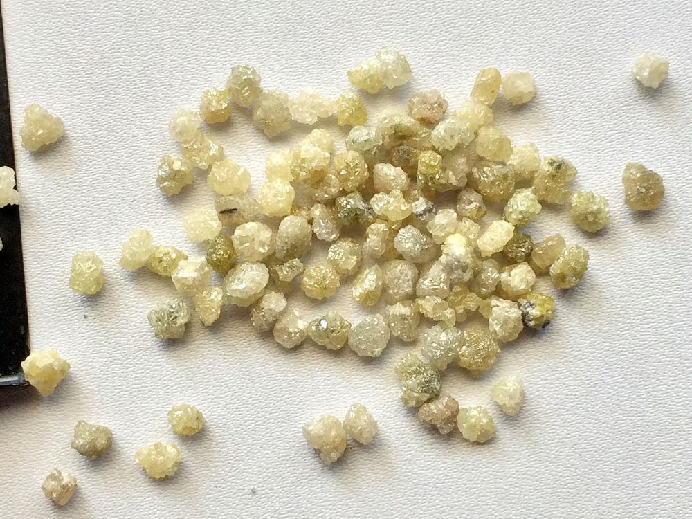 2.5-4.5mm Yellow Raw Diamond, Yellow Rough Diamond, Loose Uncut Rough Diamond
