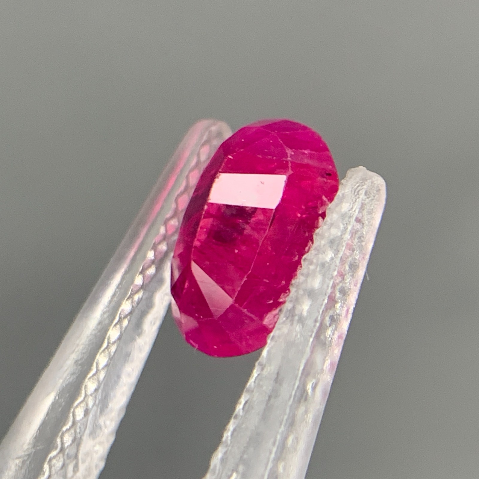 Natural Faceted Ruby Oval Cut Loose Gemstone-1.39 Carats