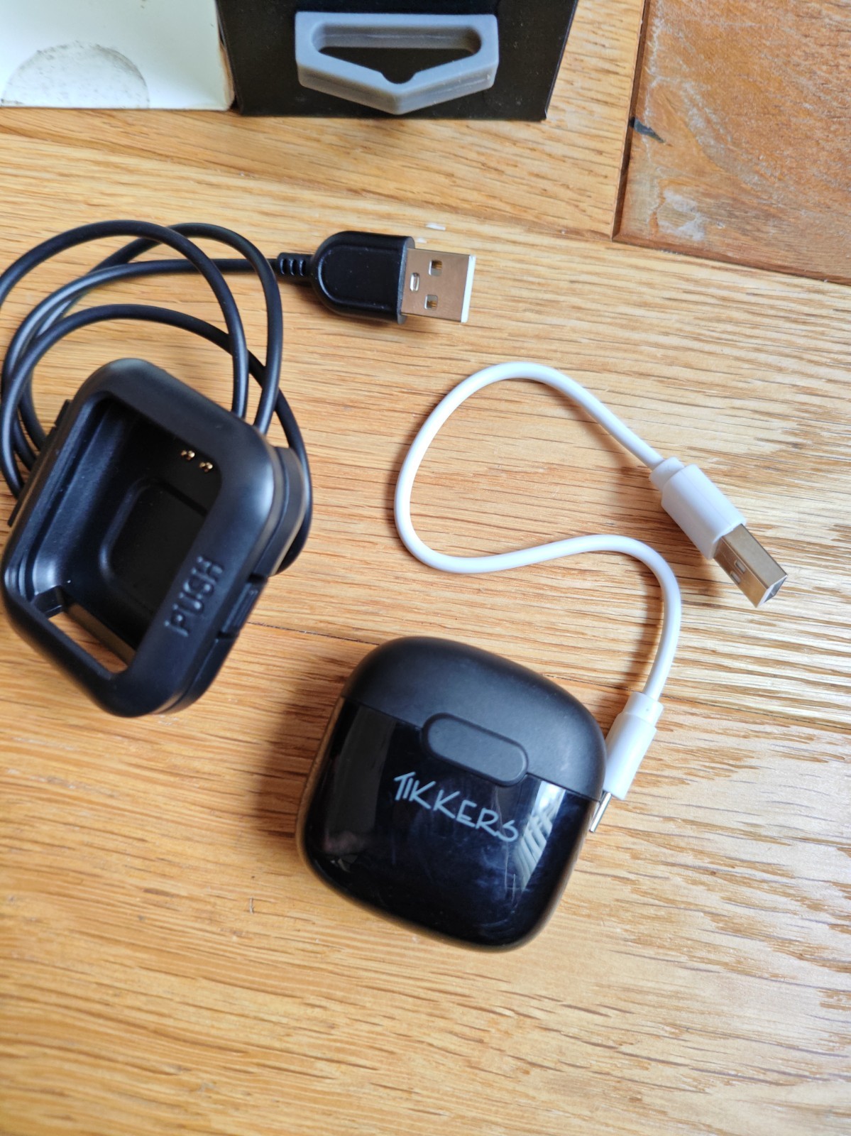 Tikkers SET Series 13 Smartwatch and Earbuds