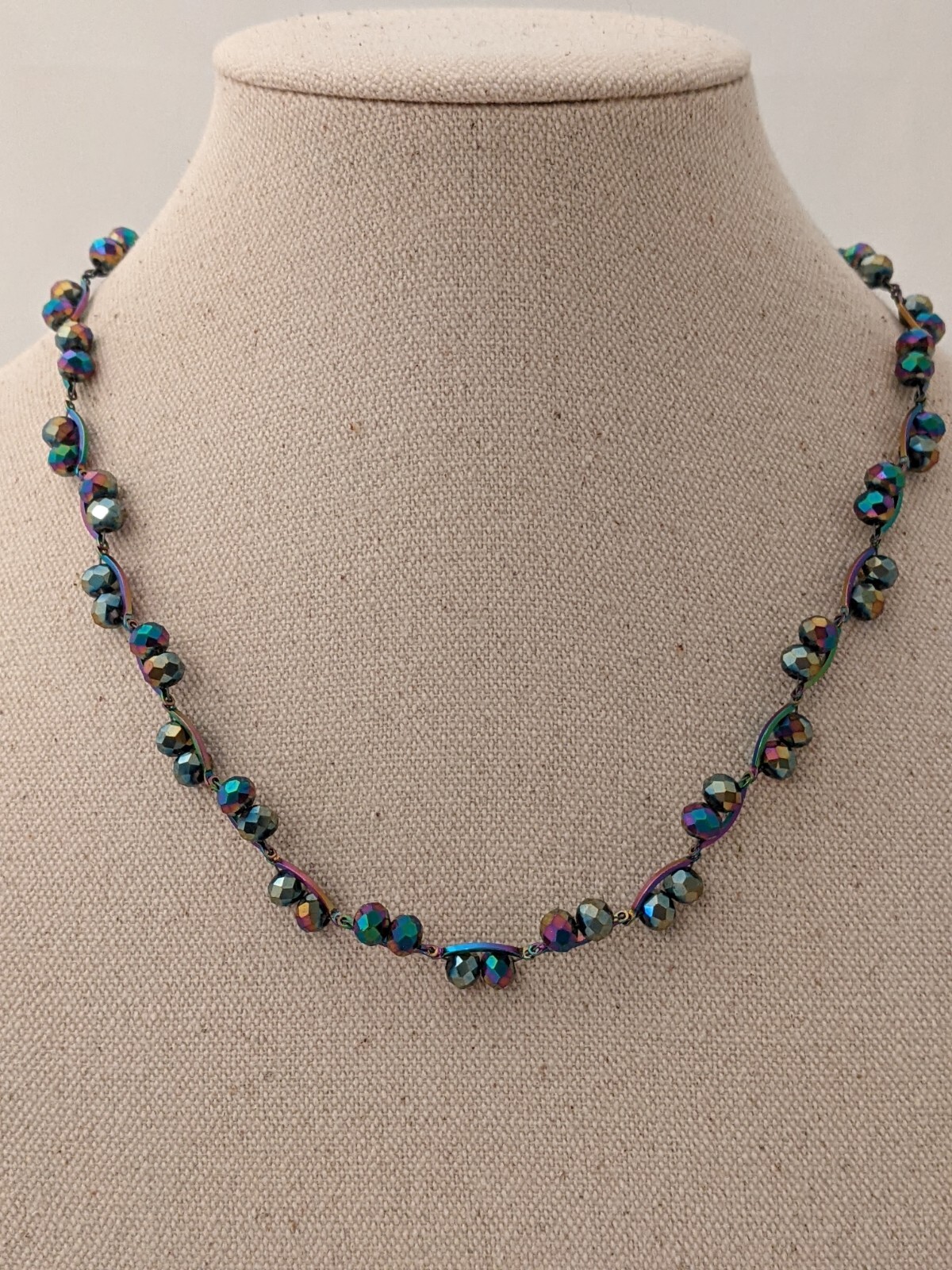 Ladies/Teen Sparkle With Color 18 In Necklace With Crystals And Metal
