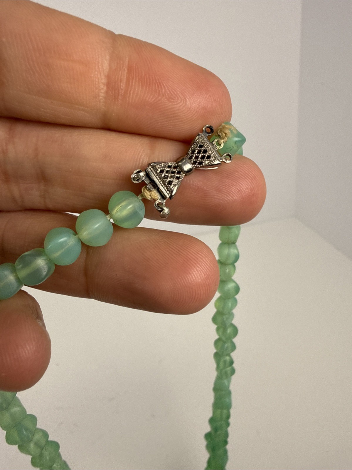 Natural Green Beaded Necklace 16.5in – Vintage