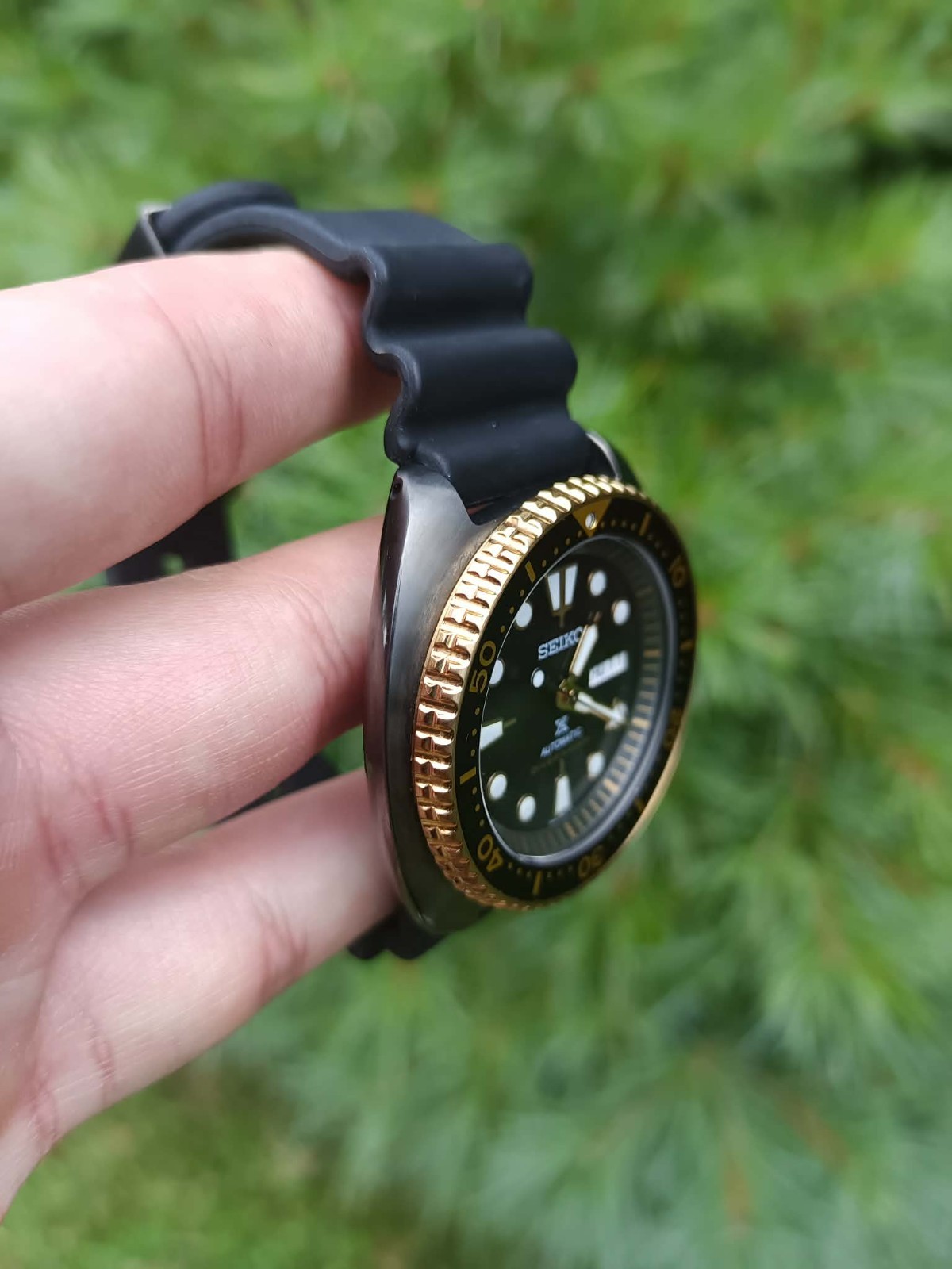 Seiko Prospex SRPD46K1 Black Gold Turtle Automatic Diver 200M Special Edition