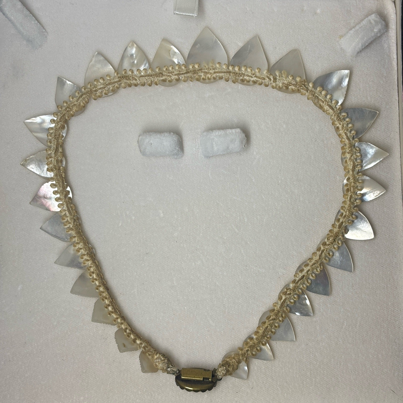 Vintage Antique Mother of Pearl Carved Leaf & Crochet Necklace Choker 1920s Era