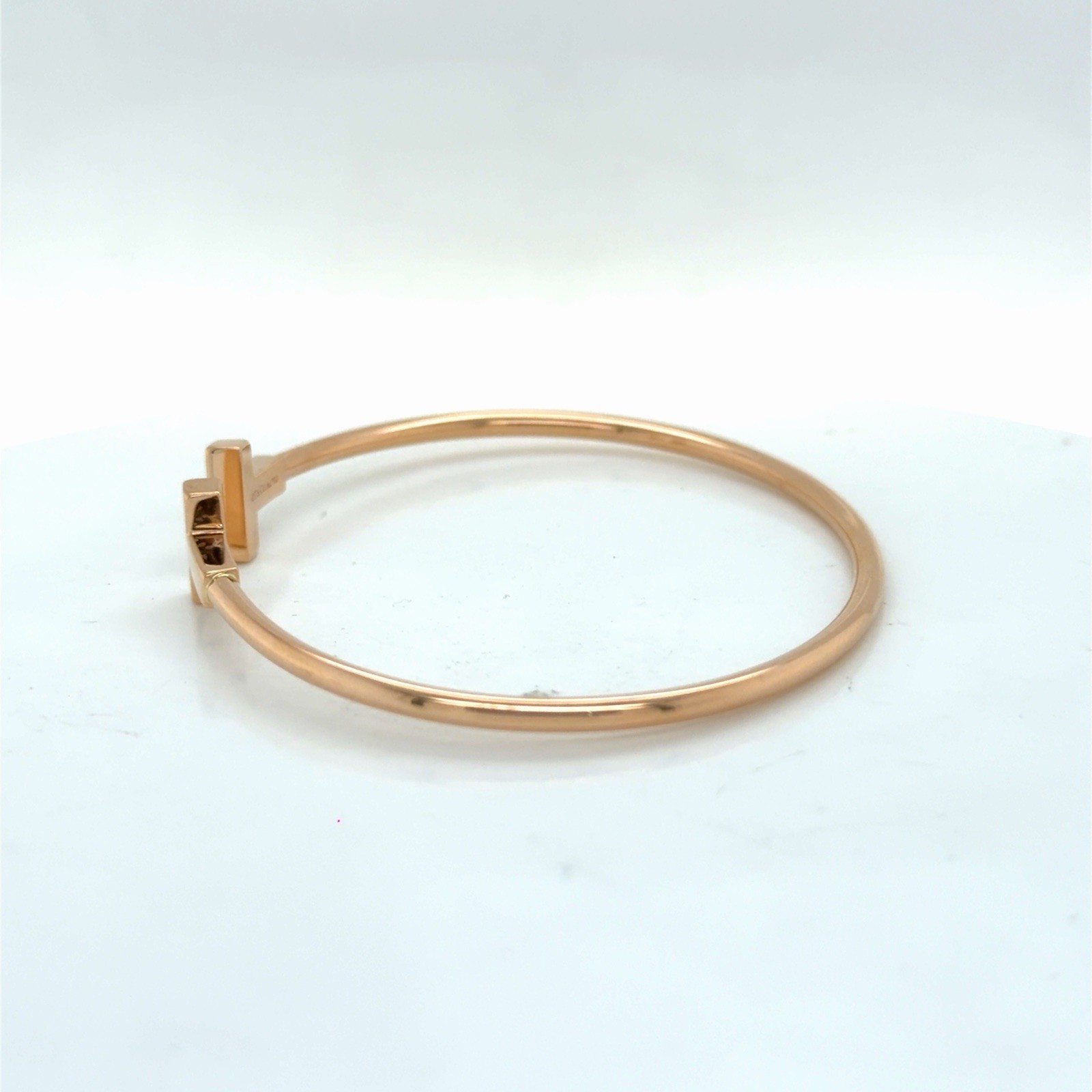 Tiffany & Co. T Wire Bracelet 18k Rose Gold Size Medium 6.25 in