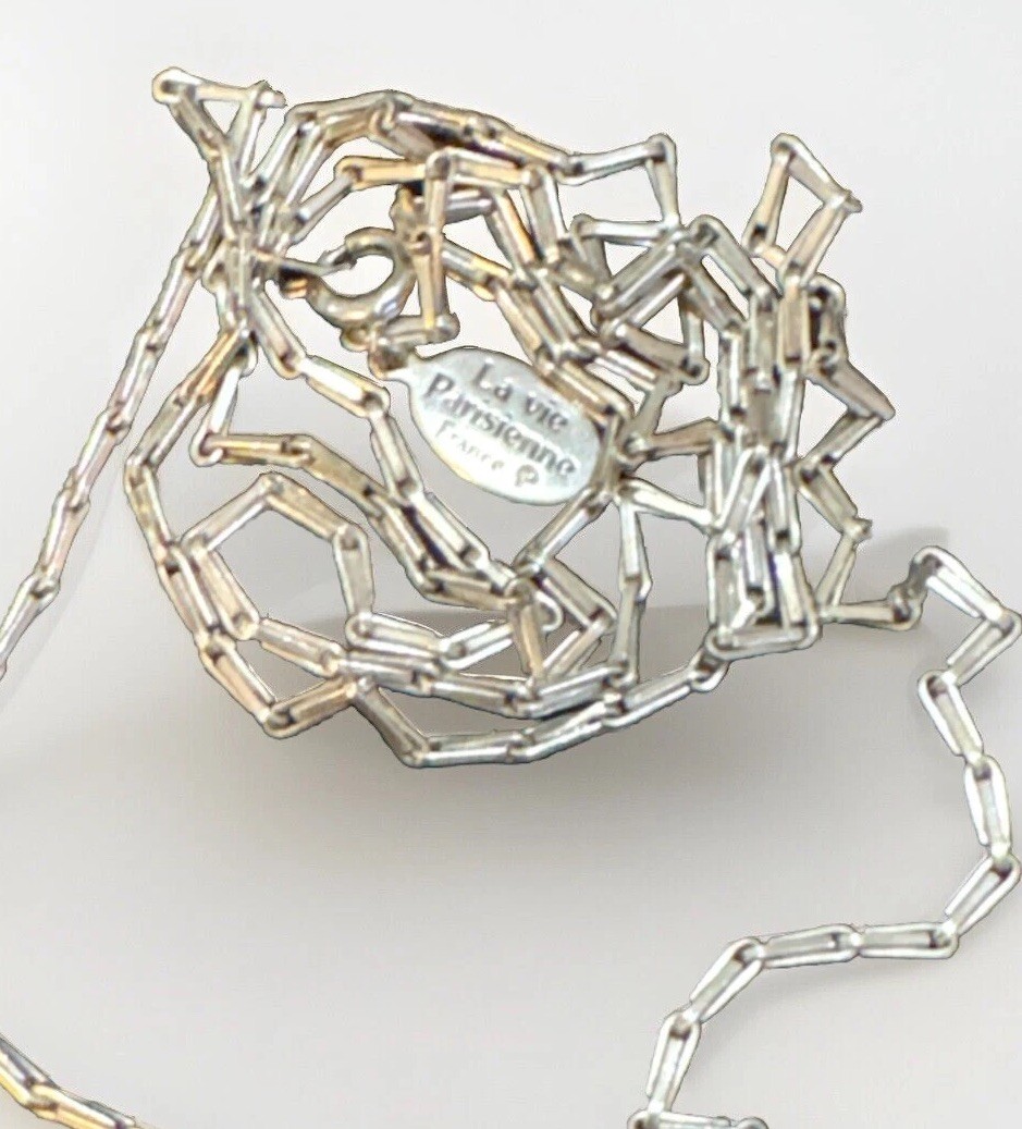 VTG La Vie Parisienne France necklace Silver Tone Chain 33 Inches Minimalist