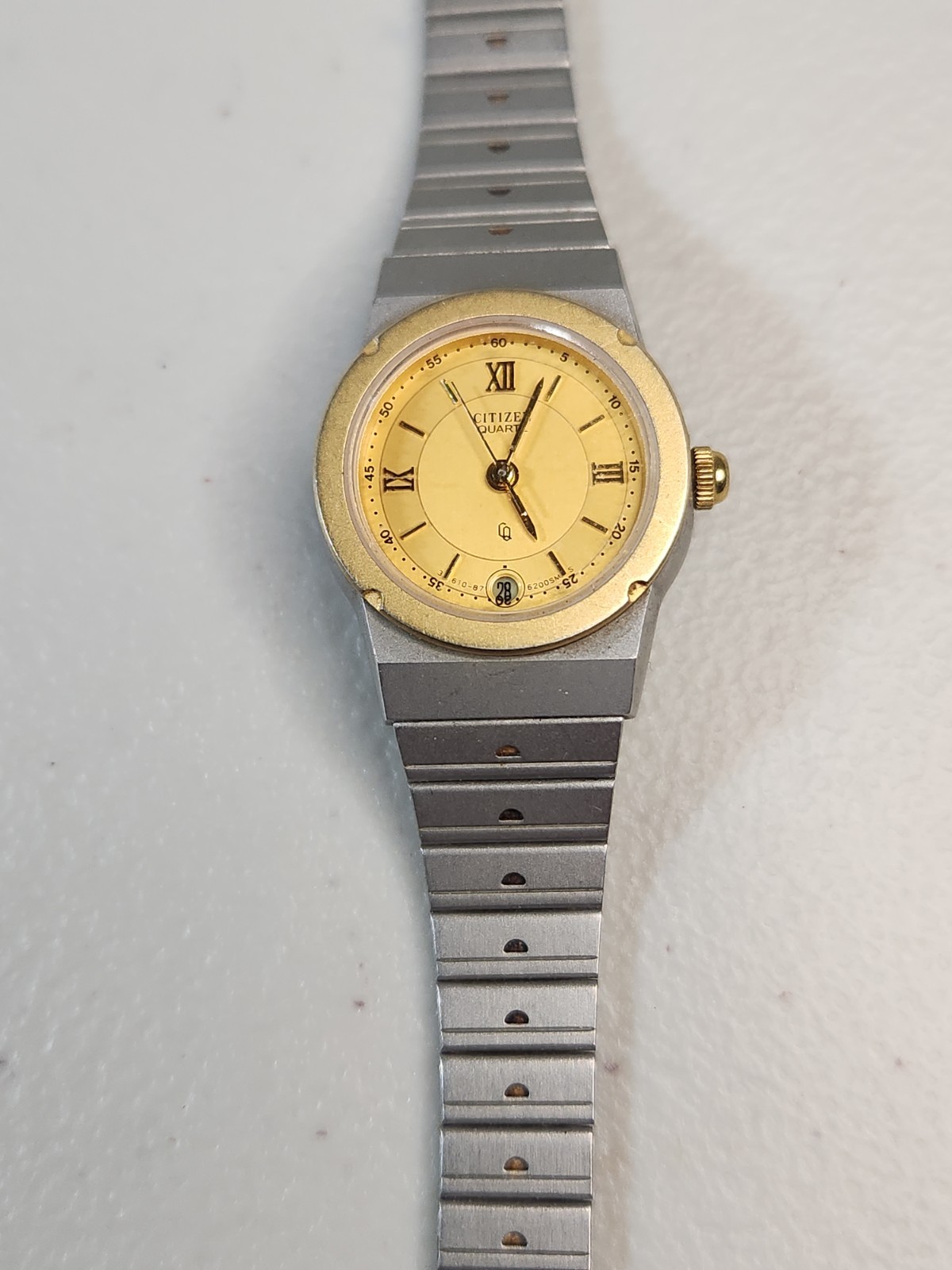 VTG Ladies Seiko SQ Gold Silvers Two Tone Day Date New Battery
