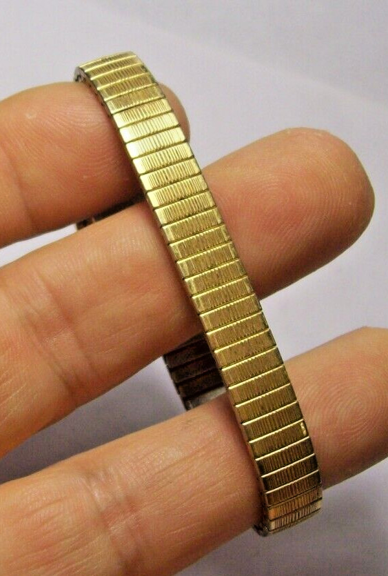 Lorus (by Seiko) Ladies Watch Gold fits 6.25″-6.50″ inches Looks & Runs Great