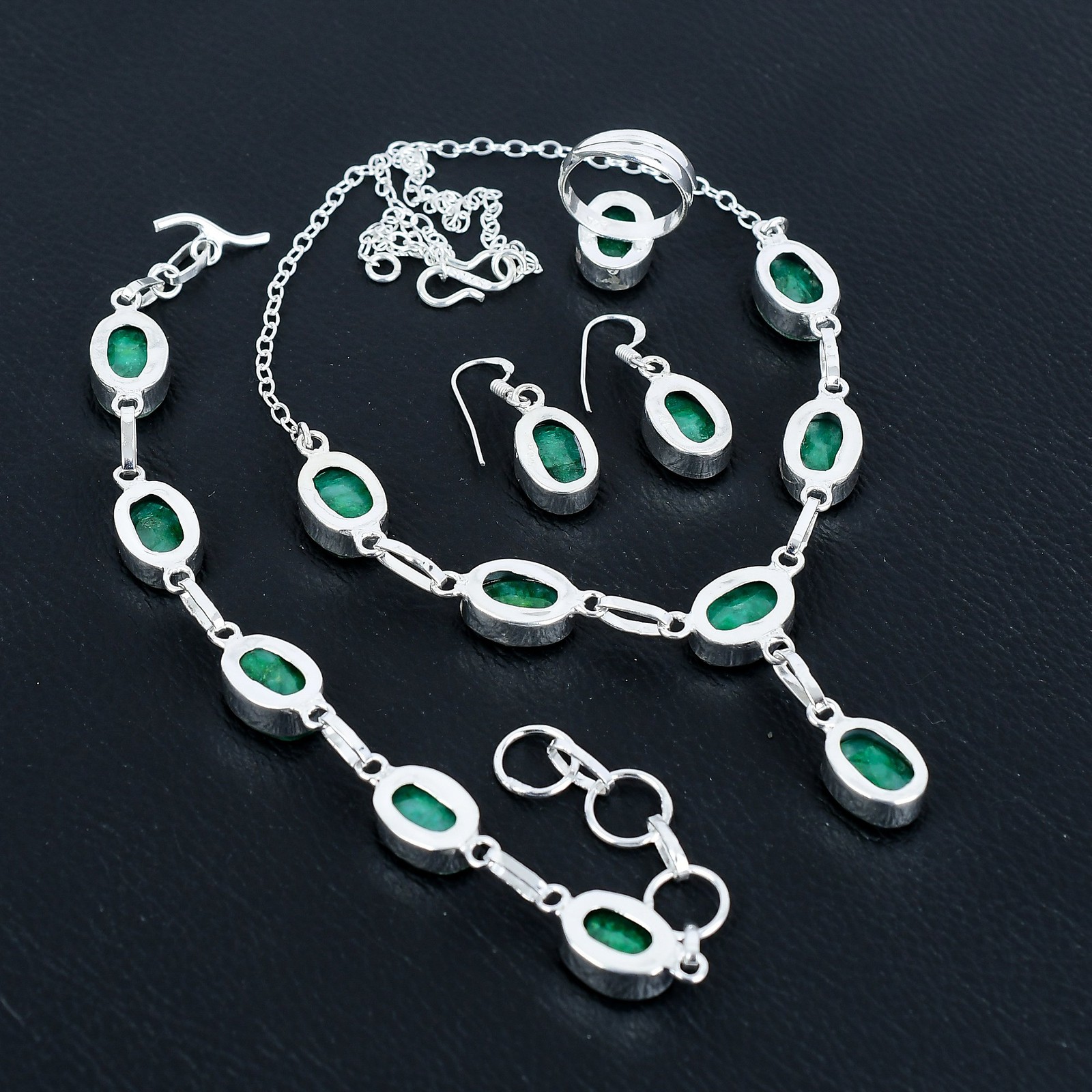 Sakota Mines Emerald Oval Gemstone Ethnic 925 Sterling Silver Jewelry Set VJ 871