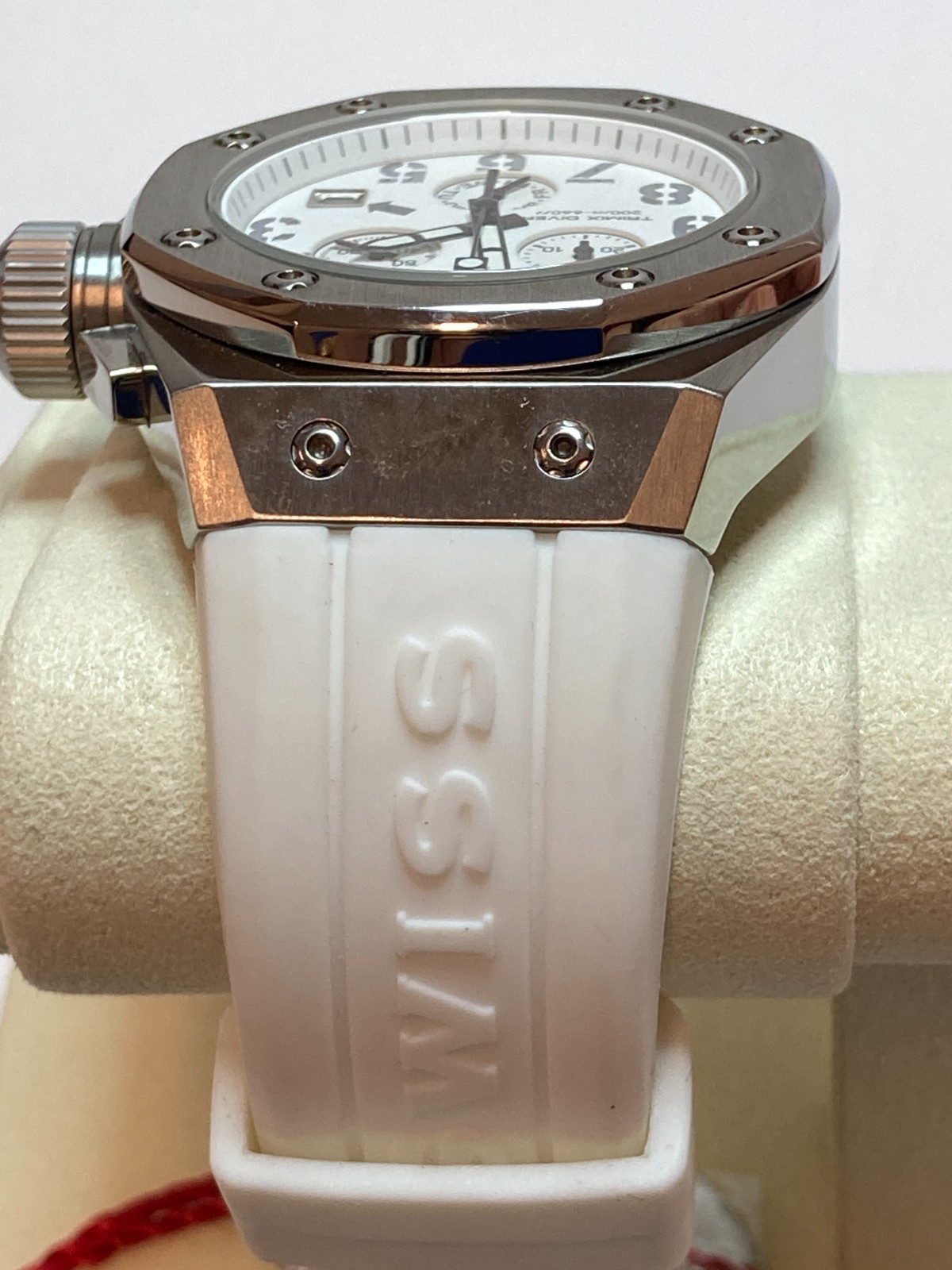 “Women’s” Swiss Legend Trimix Diver Watch – New Variation!