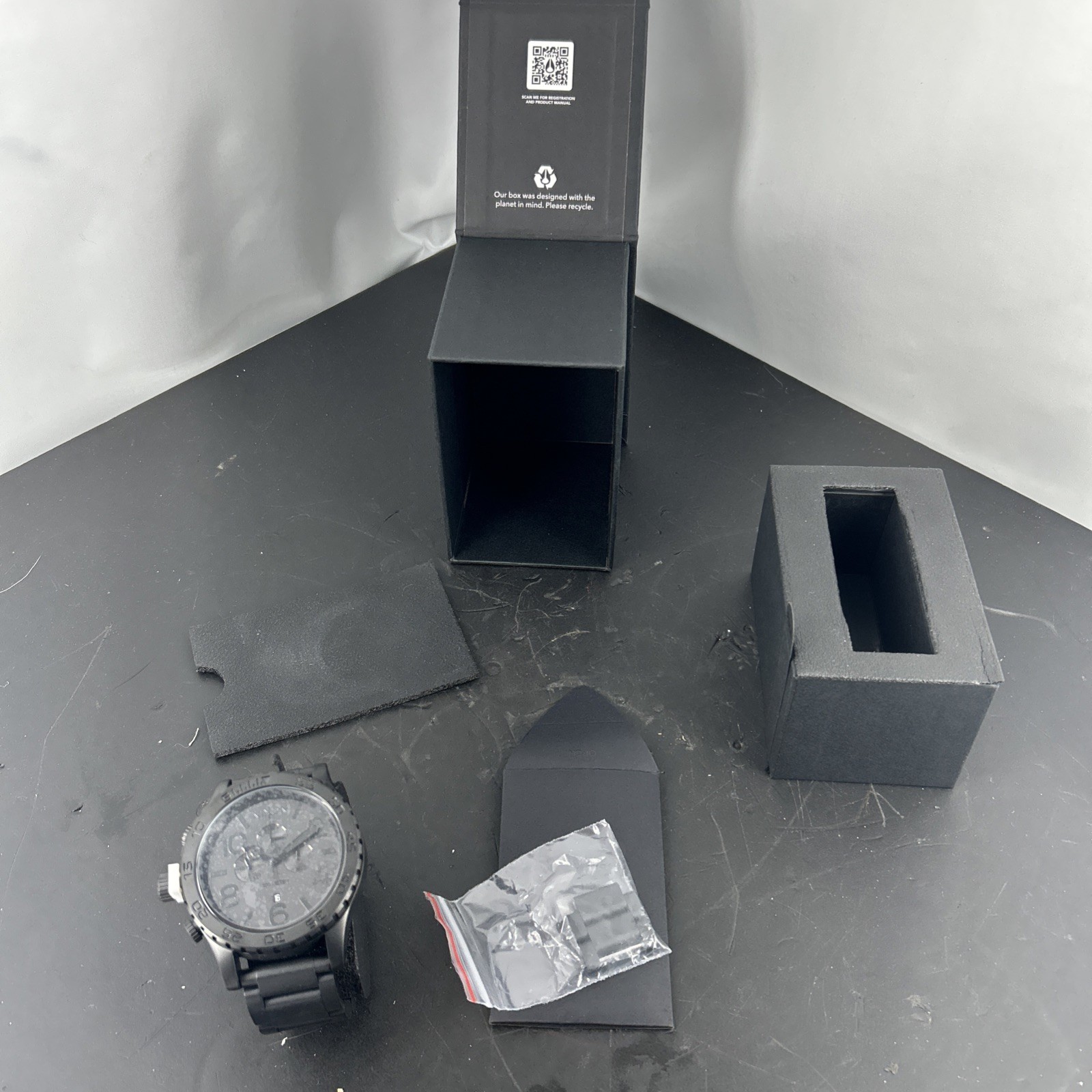 NIXON 51-30 Chrono A1389-3086-00 Matte Black Man’s Watch 51mm