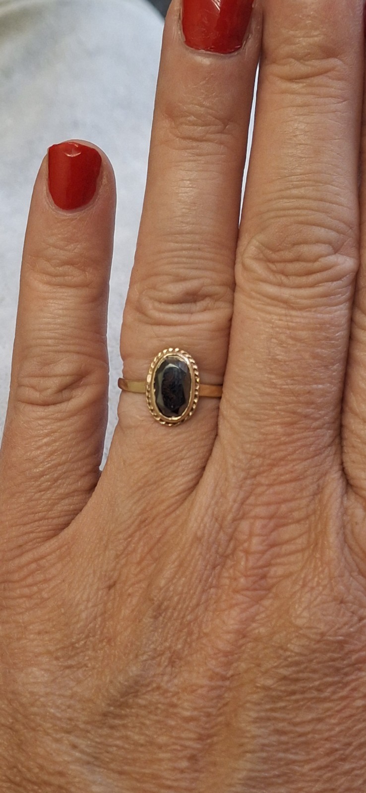 9ct Yellow Gold Hematite Ring Size L