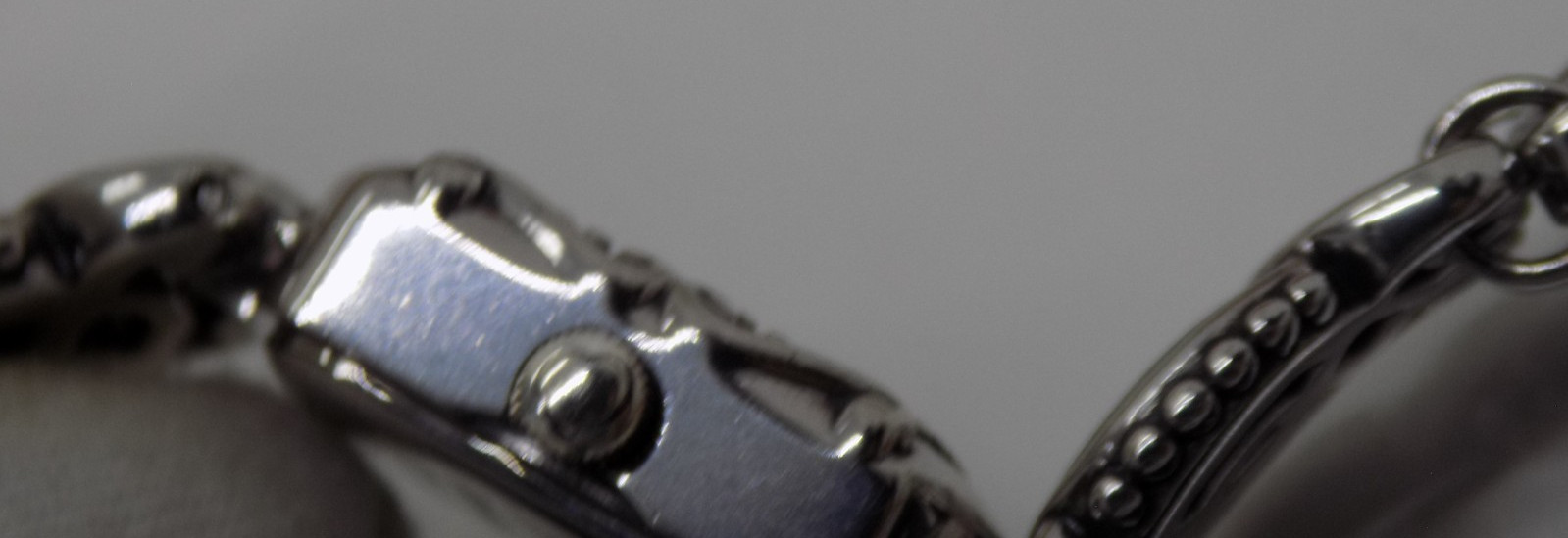 Brighton Santa Rosarita Watch Womens Silver Heart Toggle Bracelet – – 6.5”-7.5”