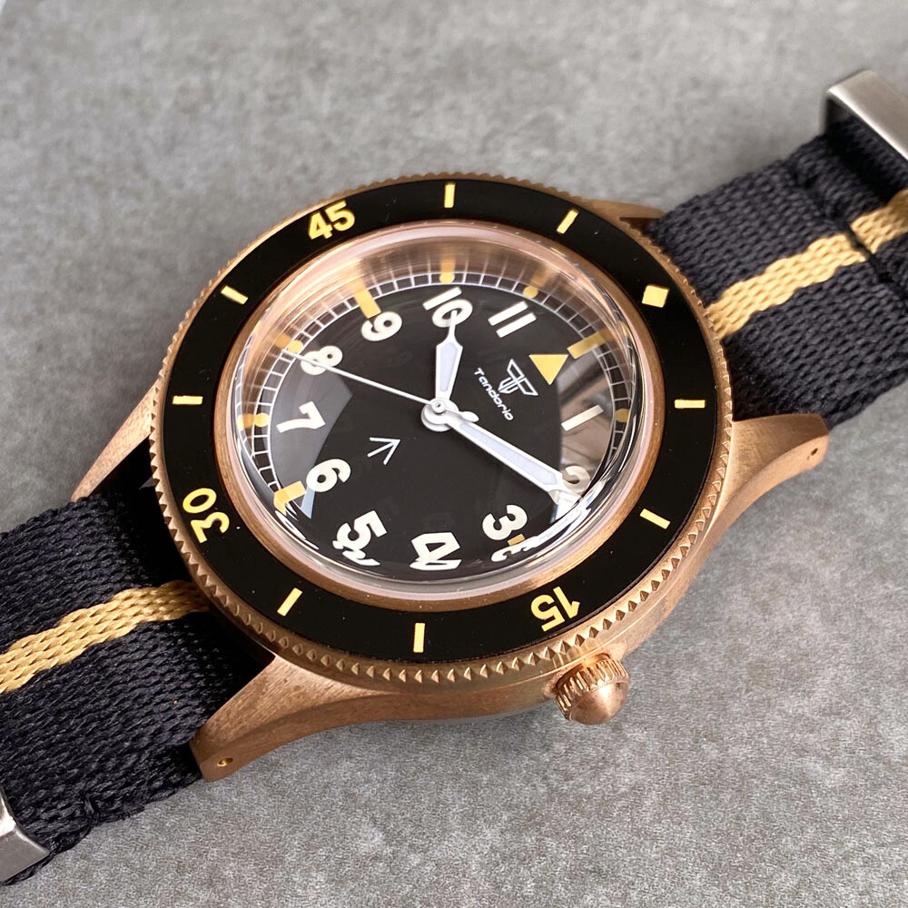 40mm 50-Fathoms Retro CUSN8 Solid Bronze NH35 Dress Men Watch Sapphire 20Bar