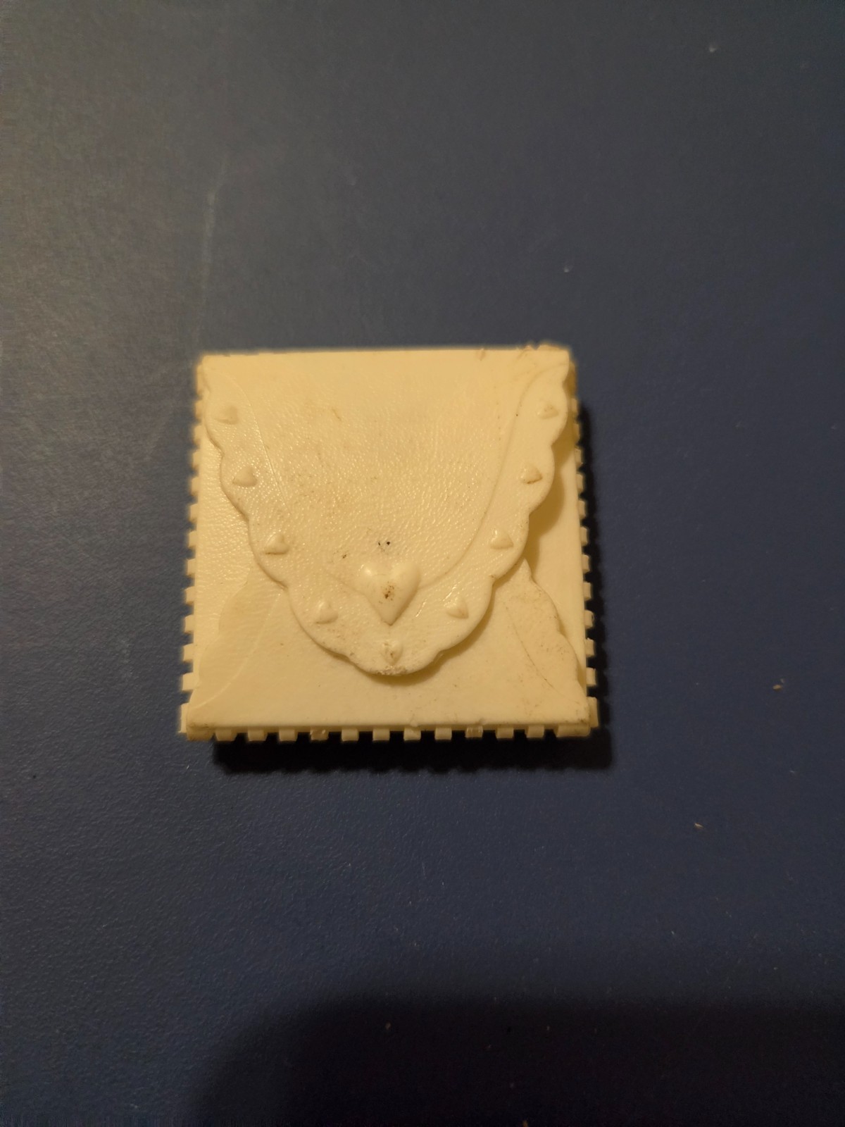 Vintage 1940s Warner JC Co Celluloid Plastic Heart Envelope Ring Box Cream