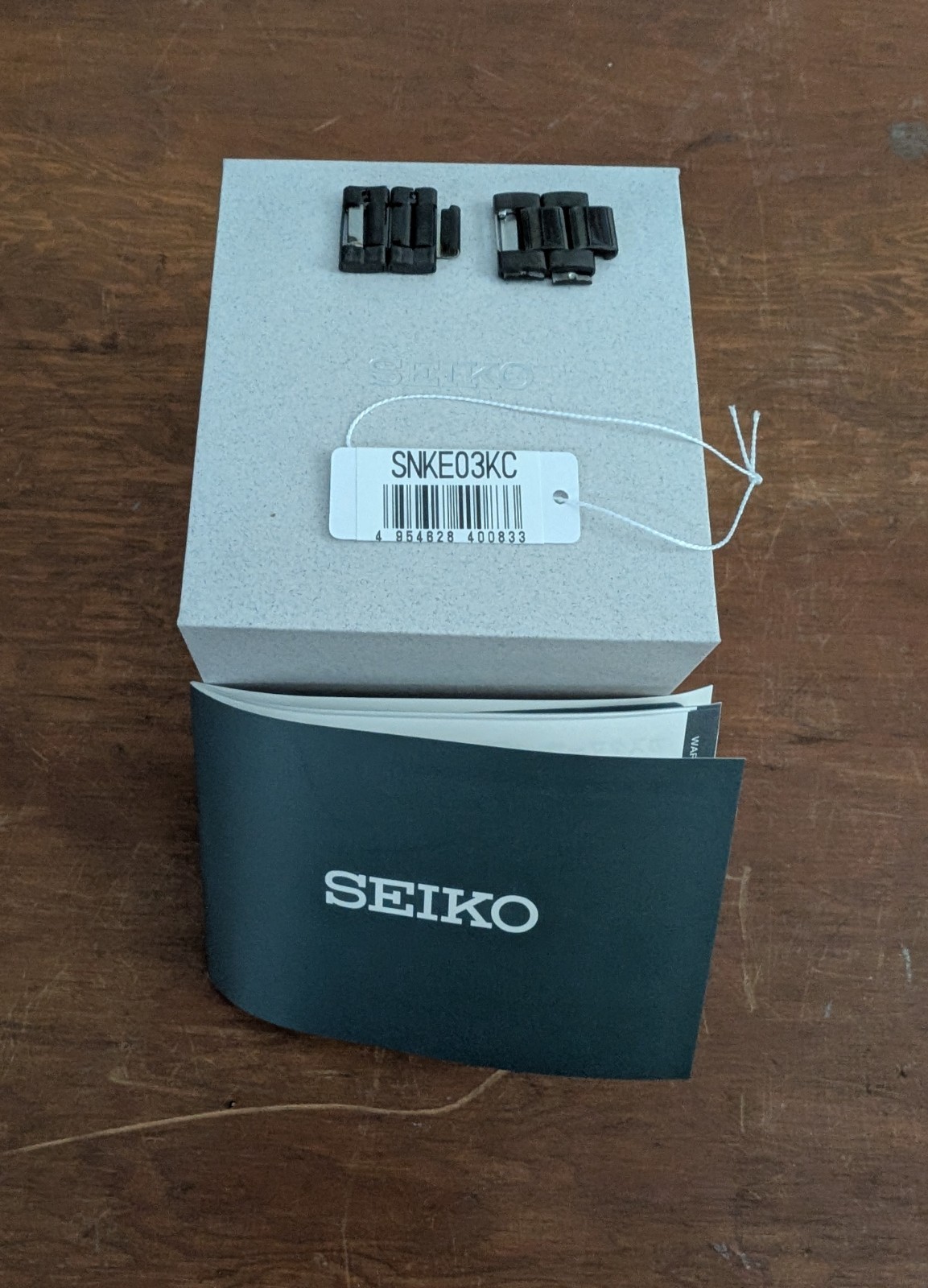 Seiko 5 Automatic SNKE03KC SNKE03K1 Black Dial 21 Jewels Men’s Watch