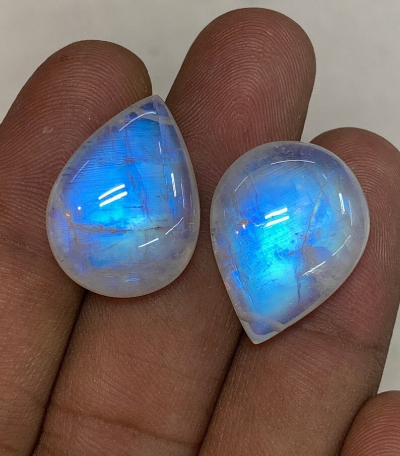 AAAAA Quality Rainbow Moonstone Blue Fire Pear Briolette 15×21 To 16×21 MM