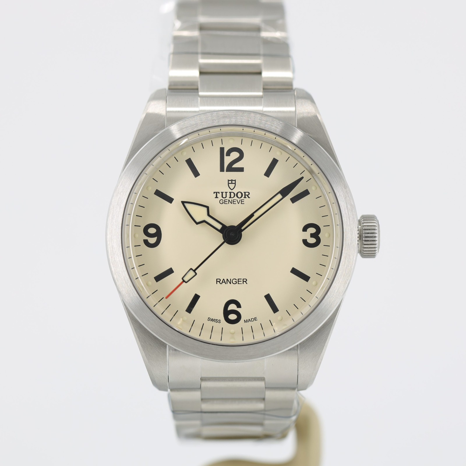 Tudor Ranger 39mm Beige Dial M79950-0008