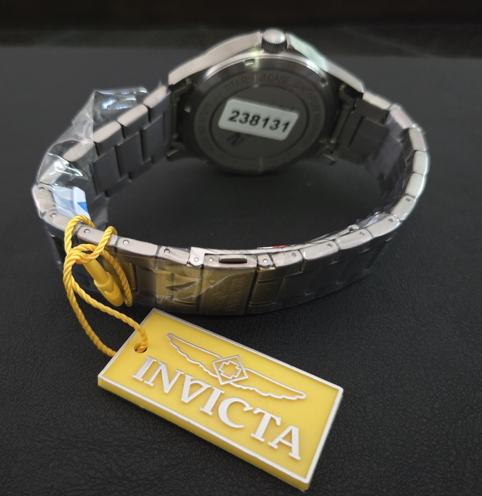 Solid Titanium Invicta TI-22 Men’s Watch – 43mm Silver Black 47515 NEW IN BOX