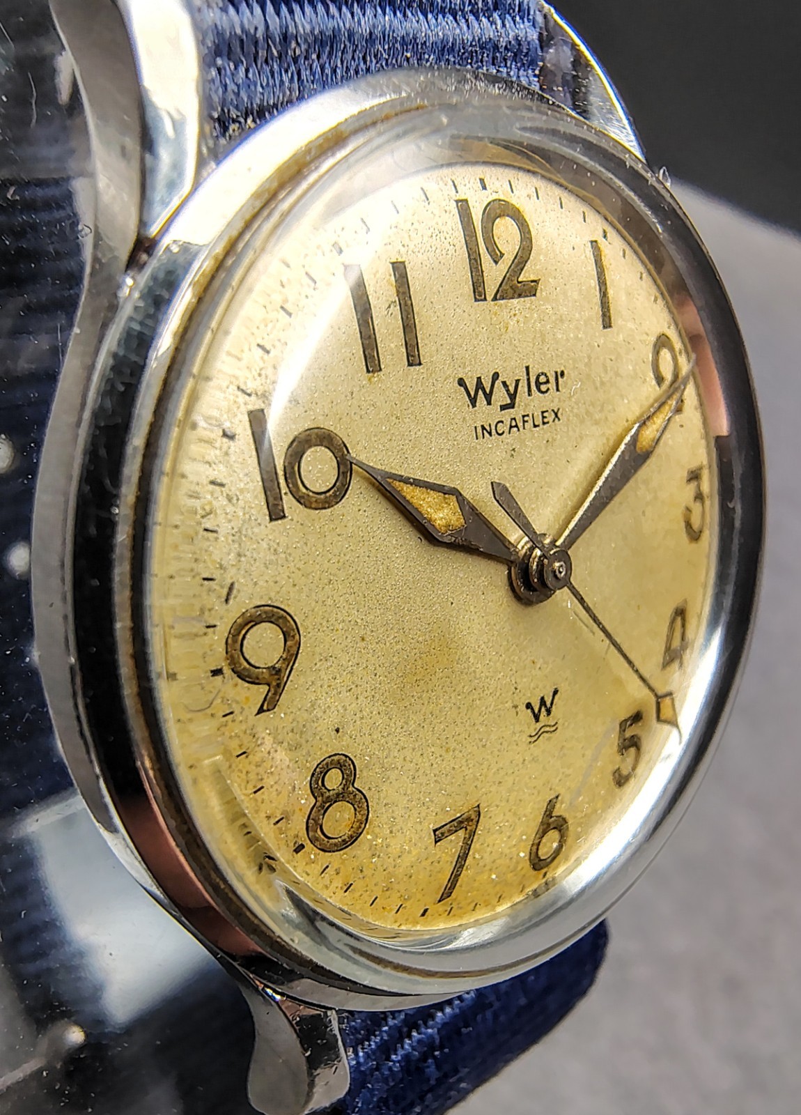 1950s Wyler Incaflex Navigator ETA 1070 Swiss Watch Runs Great Original Crown