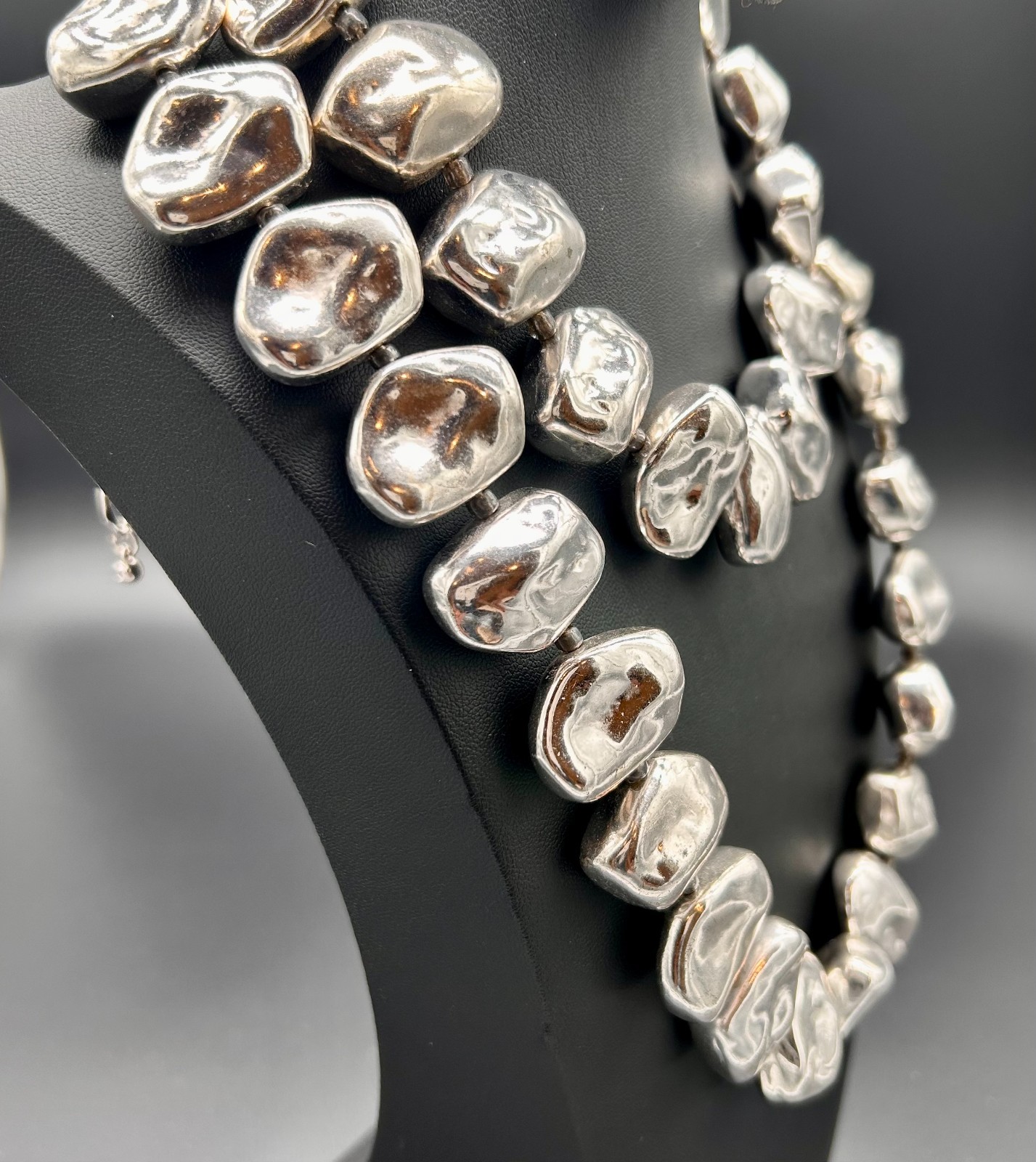 Chico’s Silver Tone Chunky Nugget Pebble Bead Statement Necklace 21″ Long Signed