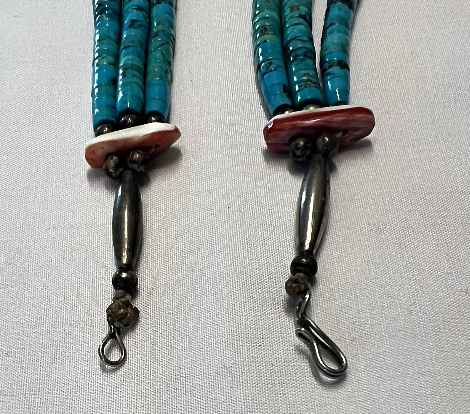 Vintage Multi-Strand Turquoise Heishi Beaded Statement Necklace Hook Clasp Coral