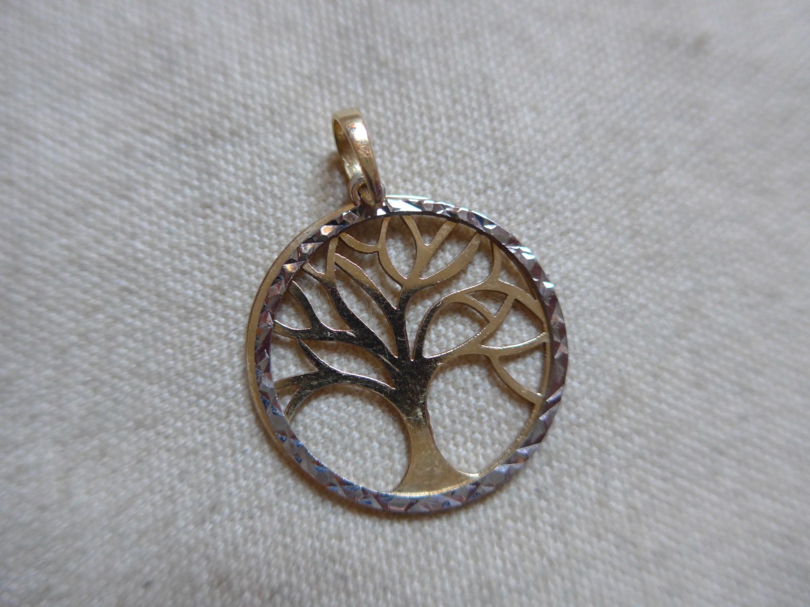 RCI Italy 14K Gold TREE OF LIFE Pendant