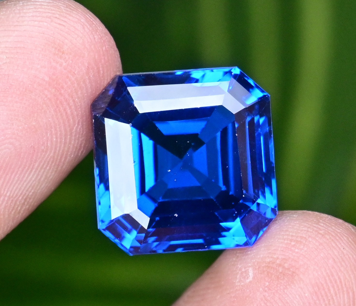 25.20 Ct Natural Blue Zircon Cambolite Certified Octagon Flawless Gemstone