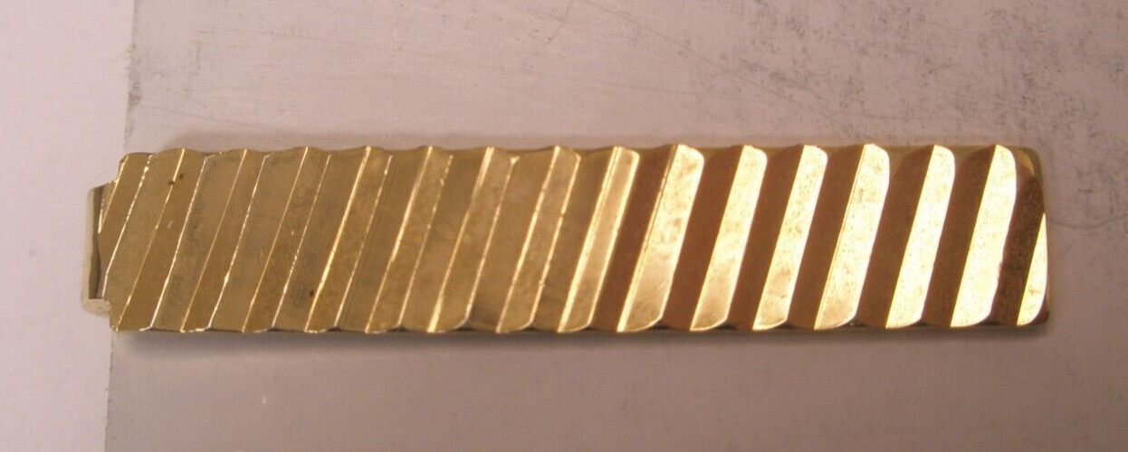 1-5/16″ Diamond Cut Diagonal Striped Design Gold Tone Vintage SMALL Tie Bar Clip