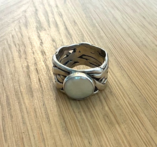 Vintage 925 Sterling Silver Woven Statement Ring White Mother of Pearl Sz 10.5