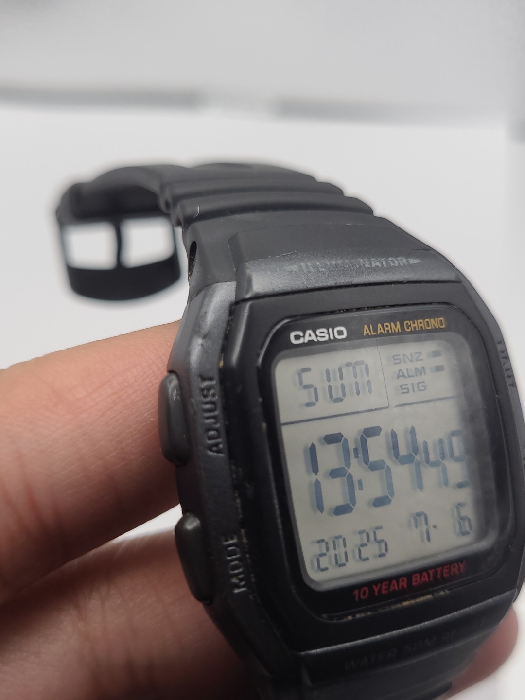 Casio Illuminator Digital Watch Men Alarm Chronograph 3239 W-96H Day Date Workin