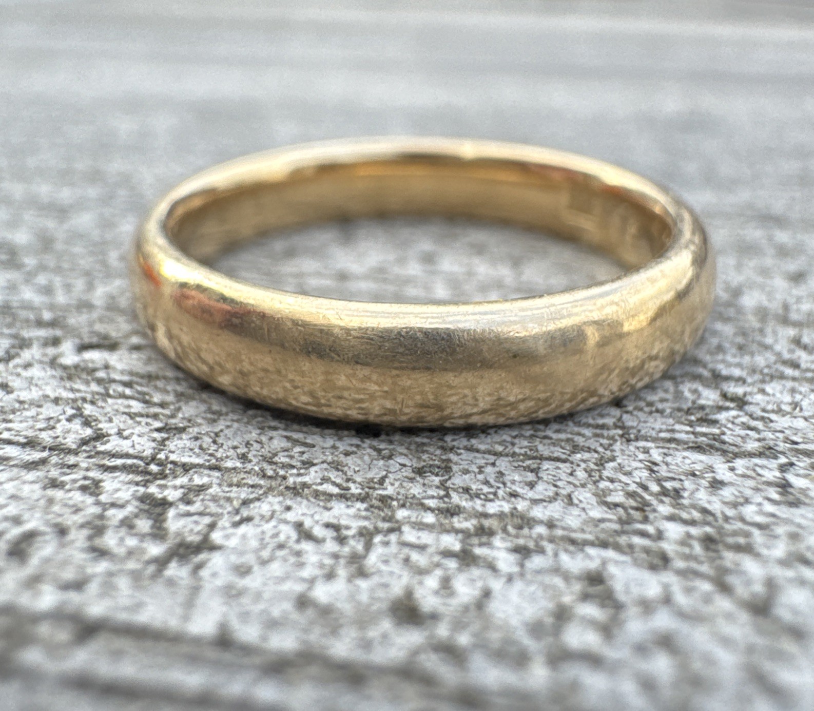 14K Yellow Gold Vintage JR Woods ArtCarved Wedding Band Ring 3.5mm Thick 3.7g