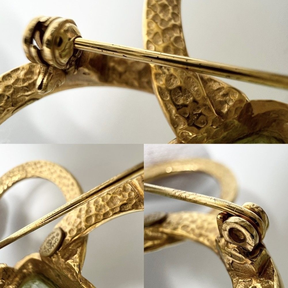 Vintage CHANEL 96P Gripoix Pin Brooch 2.8 inches Gold Plated in Rare