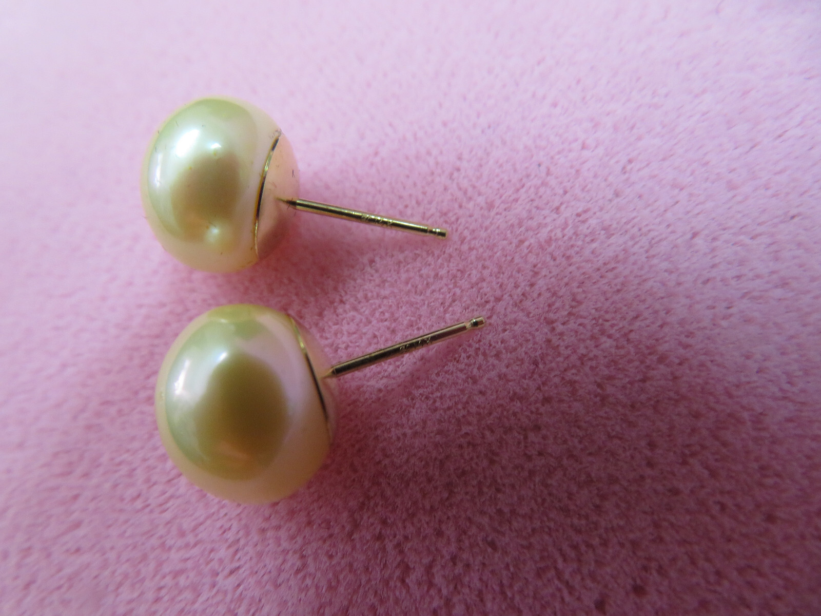 HONORA 14k Solid Yellow Gold 10.3mm Cream Freshwater Pearl Stud Earrings 3.24 G