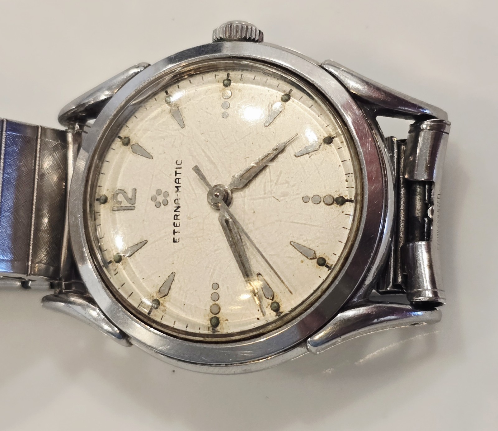 Eterna Matic 33mm 17J Cal 1412U Automatic Watch – Sweep Second – 1950’s – Estate