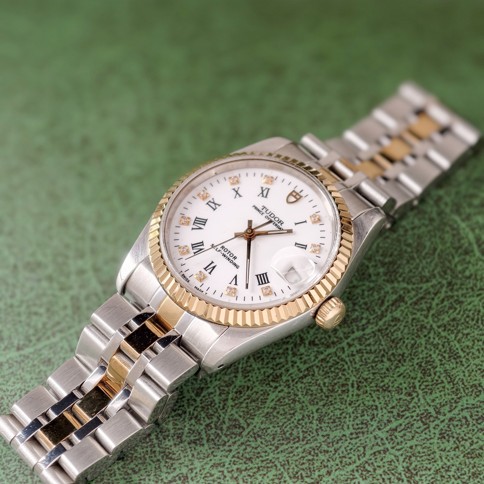 Tudor White 10-Diam Roman Dial Prince Date 74033 Men’s Watch Automatic 34mm