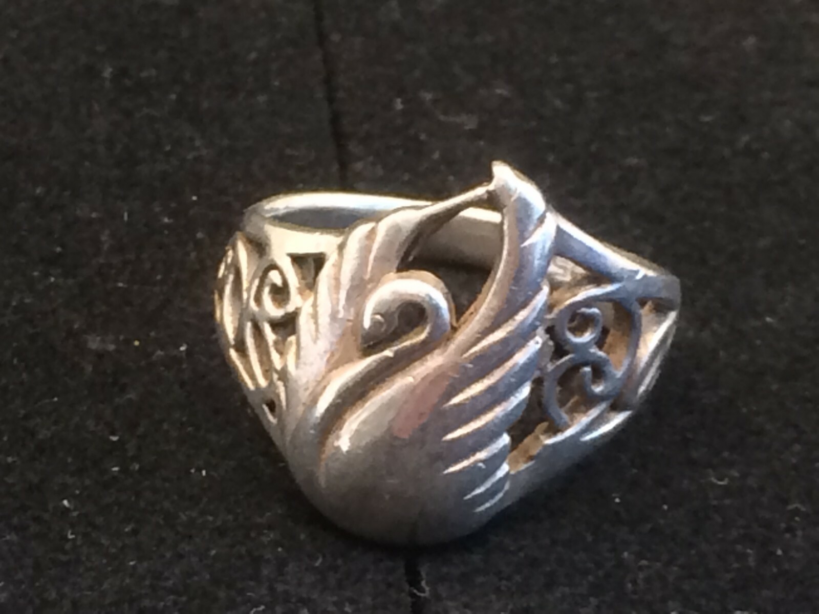 Cute Silver Swan Ring 925 Hallmarked Silver 4.6g 19mm Inner Breakthrough Colour
