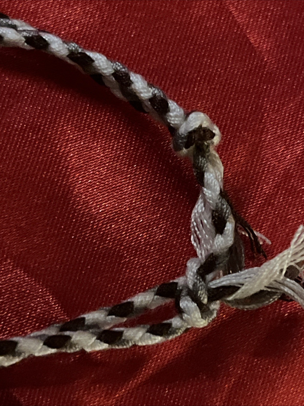 NEW BOHO BRAID THREAD FRIENDSHIP BRACELET ADJUSTABLE KNOT WHITE BROWN GRAY NIP