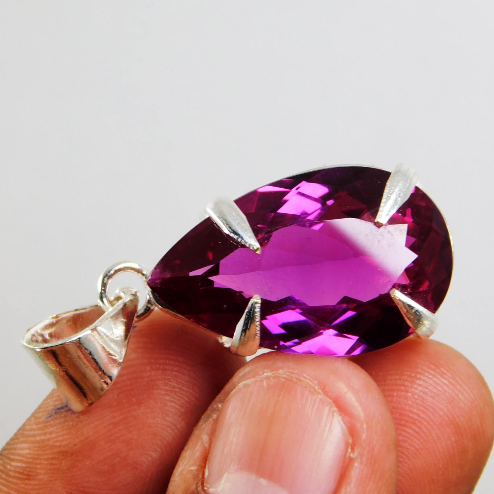 Natural 46.40Ct Rhodolite Garnet Raspberry IGL Gemstone 925 Solid Silver Pendant